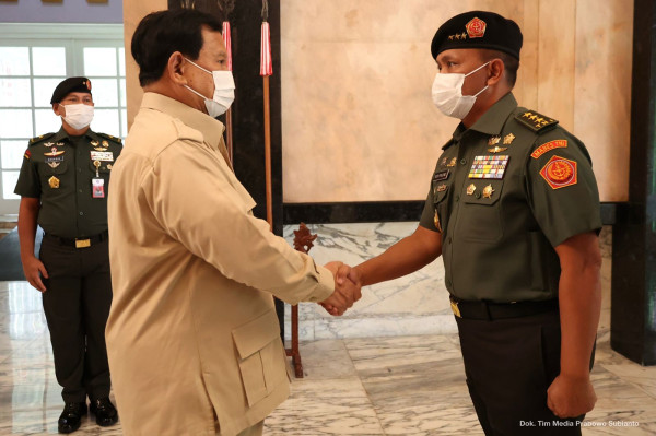 Prabowo Terima Laporan Kenaikan Pangkat Pati Kemhan: Berikan yang Terbaik bagi Negara