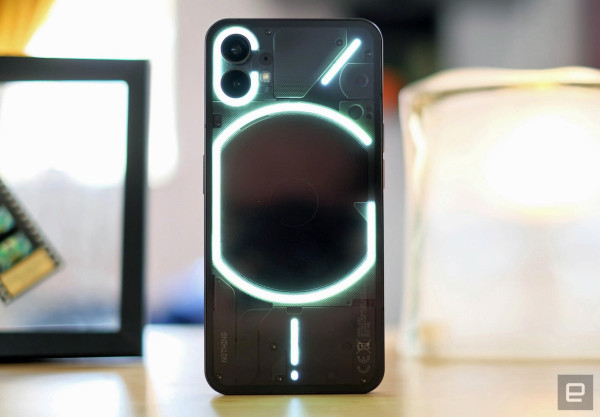 Kelebihan dan Kekurangan Nothing Phone, Baca Sebelum Beli!