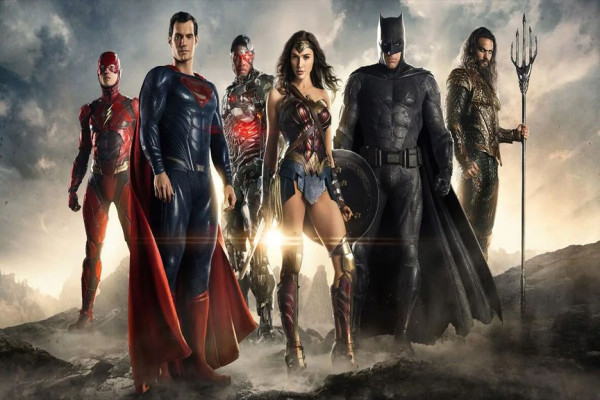 10 Film Superhero DC yang Batal Dibuat dan Dirilis