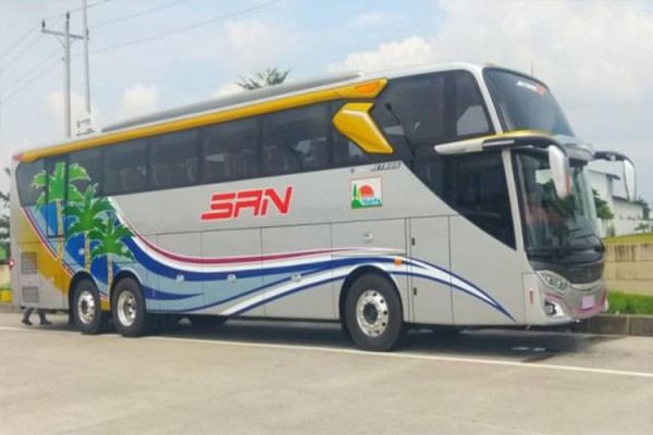 Armada Bus Legendaris Lintas Jawa Sumatera dengan Trek Terpanjang