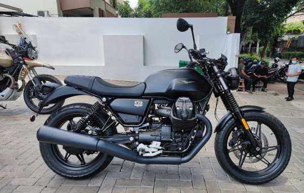 Segini Cicilan Bulanan Motor Aprilia dan Moto Guzzi, Gaji UMR Minggir Dulu!