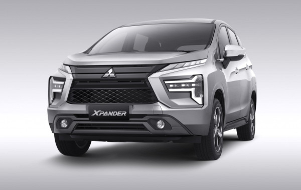 Perbandingan Harga dan Fitur Varian Termurah Stargazer, Xpander, Avanza, Ertiga dan Xenia