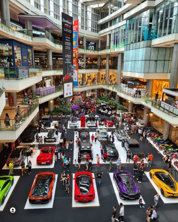 DNC Gelar Parade Mobil Sport Merah-Putih Berhadiah Rp275 Juta