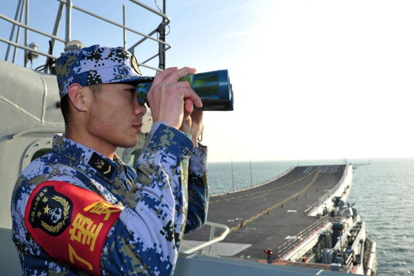 Saat Kapal Tempur Beijing dan Taipei Saling Tatap di Selat Taiwan