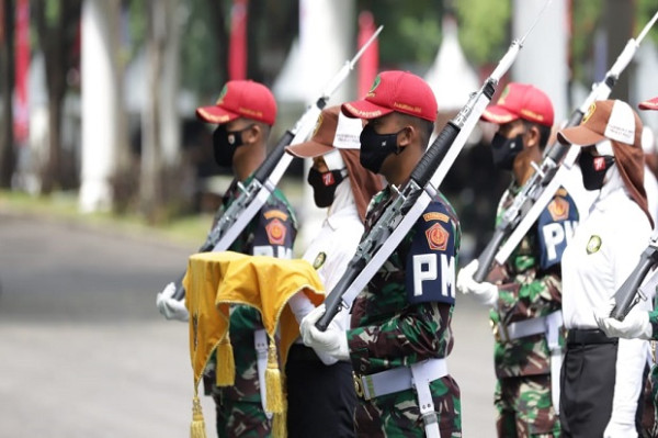 BPIP Bersama Calon Pasukan Pengibar Bendera Pusaka Glator di Istana