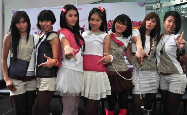 4 Boyband dan Girlband Tanah Air yang Sempat Populer
