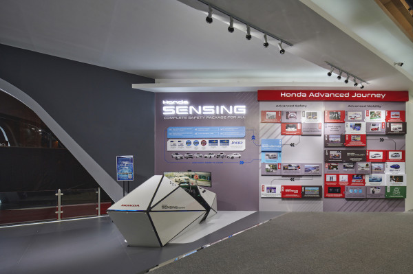 Mengenal Fitur-Fitur Honda SENSING lewat Driving Simulator