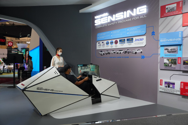 Mengenal Fitur-Fitur Honda SENSING lewat Driving Simulator