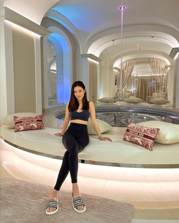 Profil Karen Vendela yang Batal Menikah dengan Boy William
