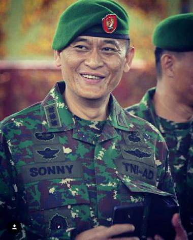 Profil 7 Komandan Upacara HUT RI Era Jokowi, Nomor 2 Kini Pangdam Udayana