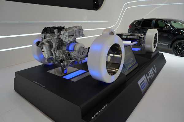 Mobil Hybrid Honda CR-V e:HEV dan Accord e:HEV Punya 4 Komponen Rahasia, Ini Dia!