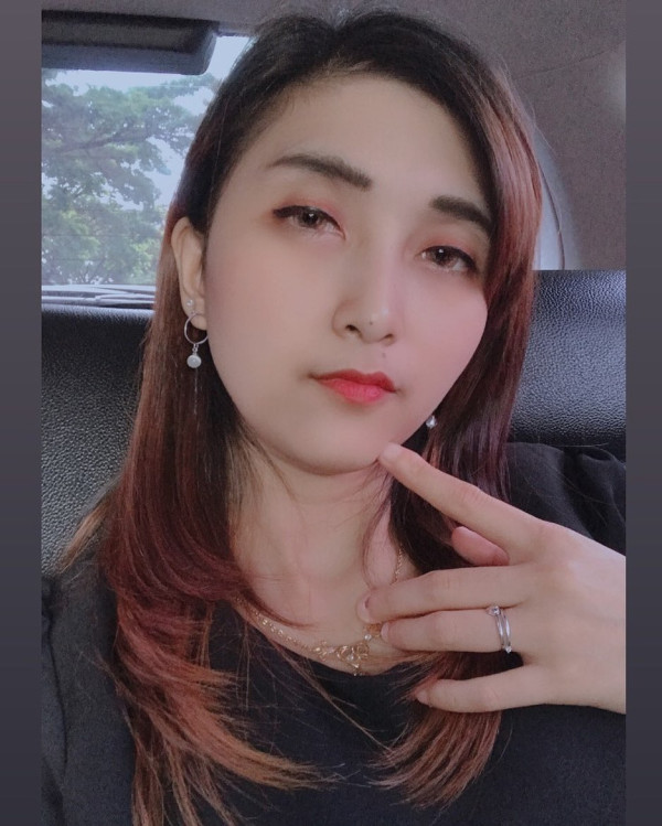 Banyak yang Belum Tahu, Ini 7 Foto Cantik Istri Pesulap Merah, Tika Mega Lestari