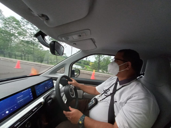 Coba Langsung Mobil Listrik Wuling Air ev, Ini Kekurangan dan Kelebihannya