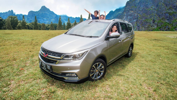 Auto Ganteng, Ini Daftar Mobil dengan Sunroof di Bawah Rp500 Juta