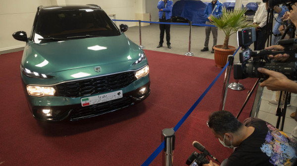 Sama-sama Korban Sanksi, Iran Siap Jualan Mobil di Rusia