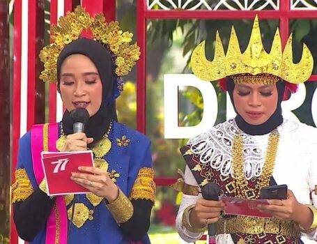 Wow, MC Cantik Upacara HUT RI di Istana Negara Ternyata Pramugari TNI AU