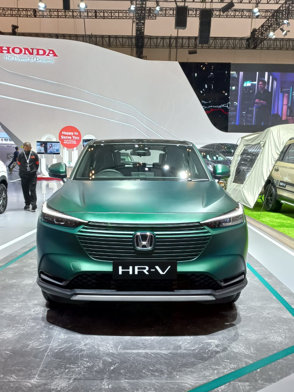 Ini 6 Mobil di GIIAS 2022 yang Berani Tampil Norak dan Atraktif