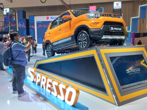 Ini 6 Mobil di GIIAS 2022 yang Berani Tampil Norak dan Atraktif