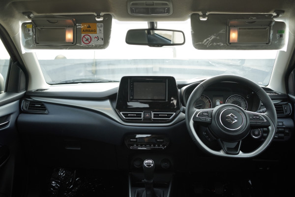 Dicintai Kaum Hawa, Ini Istimewanya Spesifikasi dan Harga Suzuki Baleno Baru