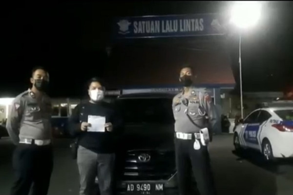 Sok Jagoan Balapan Mobil Mewah di Flyover Purwosari, Pemuda Boyolali Ditangkap Polisi