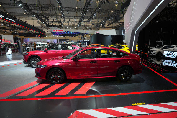 Honda Civic RS Sedan Terfavorit Pengunjung GIIAS 2022
