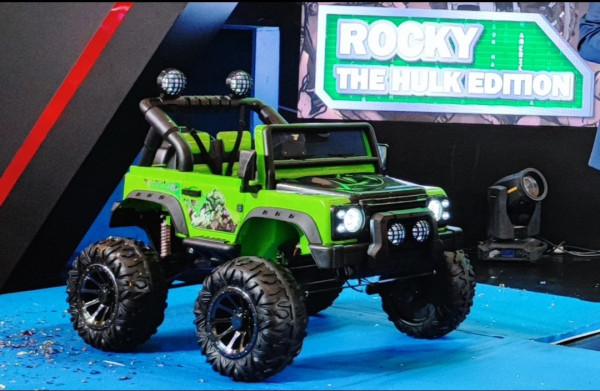 Mini Defender Buatan SHP Toys Berlisensi Marvel Berhasil Raih Rekor MURI