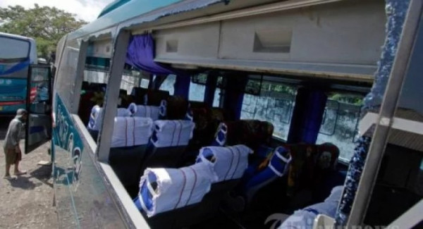 Cerita Teror Lempar Batu yang Jadi Alasan Bus Sumatera Pakai Tameng