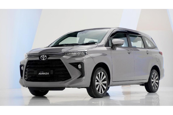 Perbandingan Hyundai Stargazer dengan Toyota Avanza, Ini Bedanya!