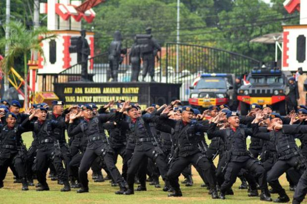 12 Jenis Seragam Polisi di Indonesia, Nomor 4 Paling Populer