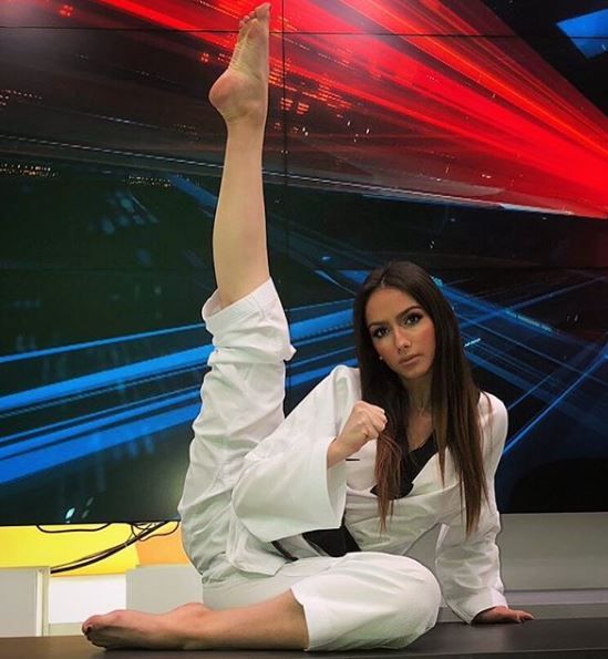 5 Petarung MMA Tercantik, Nomor 3 Lesbian yang Menghebohkan