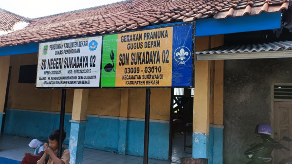 Miris! Siswa SDN Sukadaya Bekasi Bertahun-tahun Belajar di Ruang Kelas Berlubang