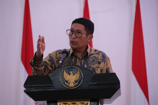 Ajak Mahasiswa Melek Pasar Modal, OJK Gelar Kuliah Umum di Manado