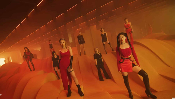 Makna Lagu 'Talk That Talk' TWICE, Langsung 'Tembak' Enggak Usah Pake Drama