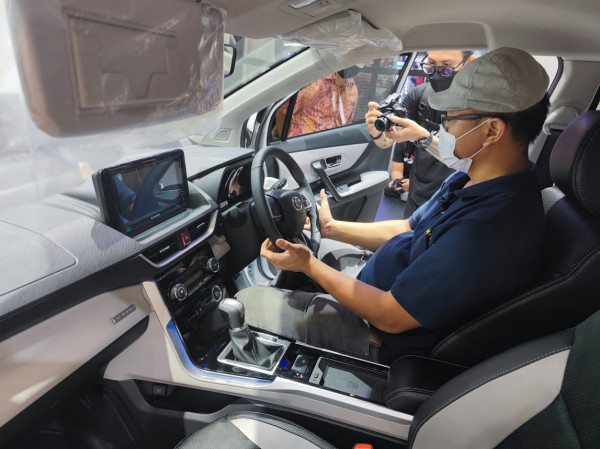 4 Cara Parkir Aman Mobil dengan Transmisi Otomatis, Dijamin Tidak Cepat Rusak!