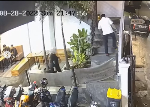 Abidzar Al Ghifari Murka Fasilitas Kafenya Dirusak Seseorang: Nggak Ada Adab