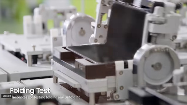 Intip Proses Produksi Smartphone Layar Lipat Samsung Z Fold4 dan Z Flip4