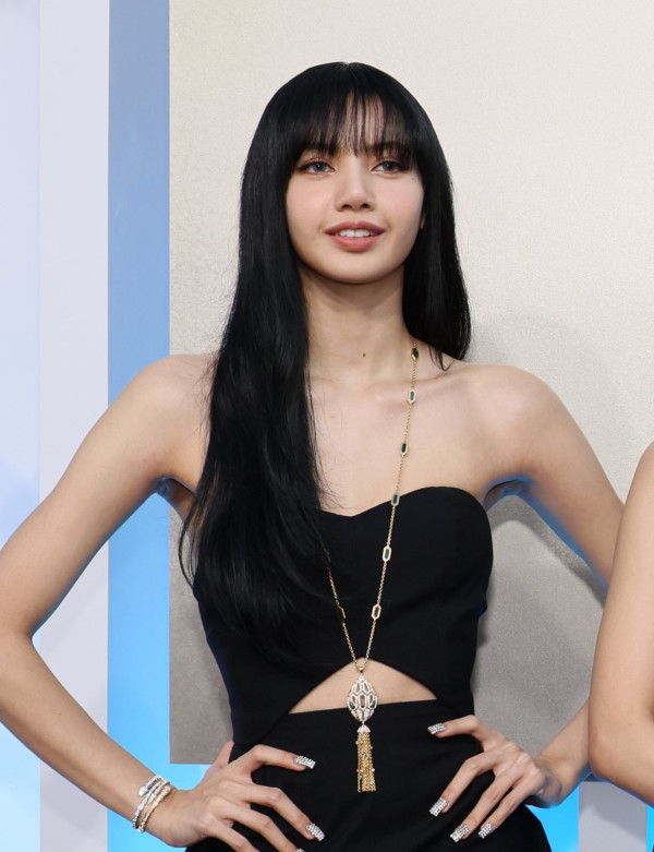 Tampil di MTV VMA 2O22, Lisa BLACKPINK Pakai Kalung Nyaris Rp1 Miliar