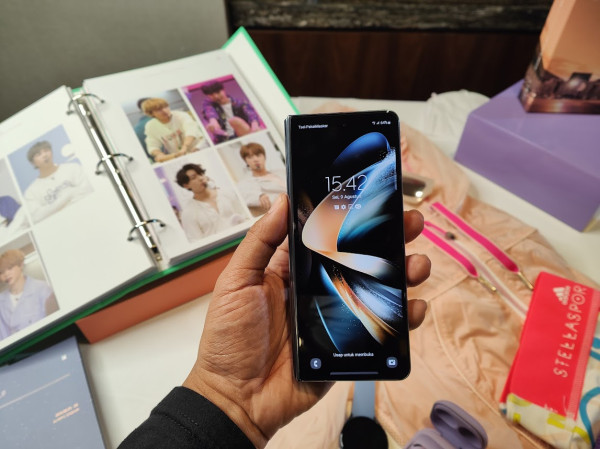 Samsung Galaxy Z Fold4 Dirilis, Penjualan Galaxy Z Fold3 Dihentikan