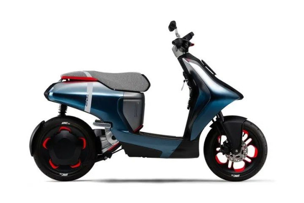 4 Motor Listrik Yamaha yang Siap Mengaspal di Indonesia