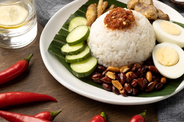 Pertama Kali Traveling ke Kuala Lumpur Bareng Family? Simak Dulu Yuk Panduannya!