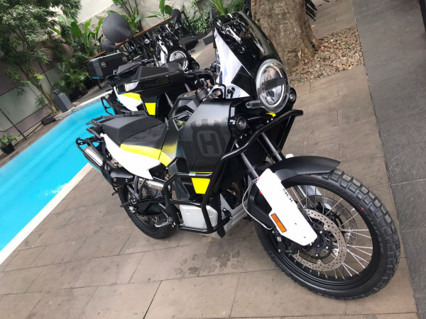 Hanya 10 Unit di Indonesia, Motor Rally Adventure Husqvarna Norden 901 Dibanderol Rp500 Juta