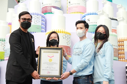 Gaet Syahrini jadi Brand Ambasador, Somethinc Luncurkan Diamond Phyto Stem Cell Serum