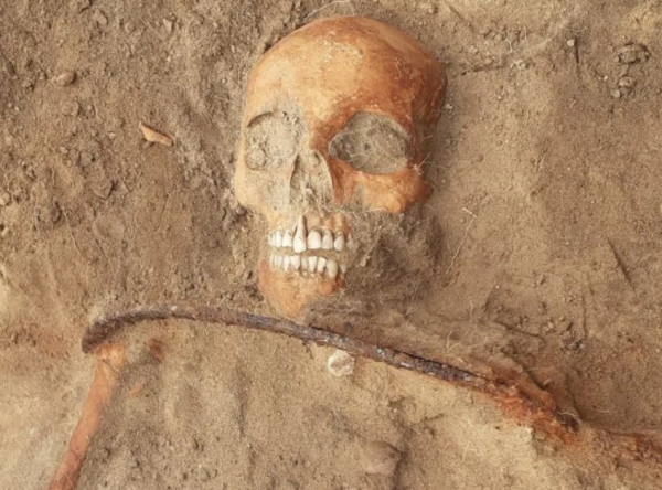 Arkeolog Klaim Temukan Makam Vampir Wanita di Polandia