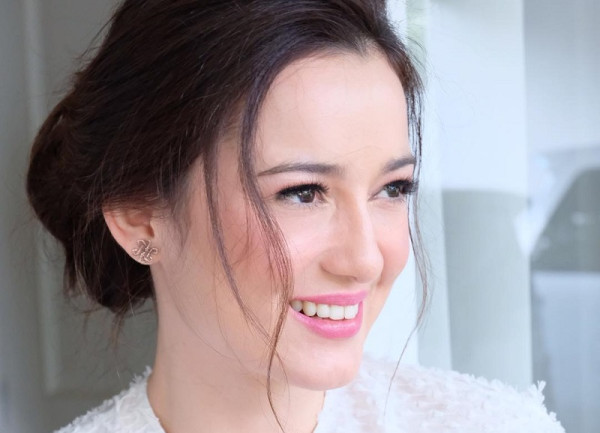 4 Artis Indonesia Keturunan Manado, Nomor Terakhir Campuran Darah Belanda