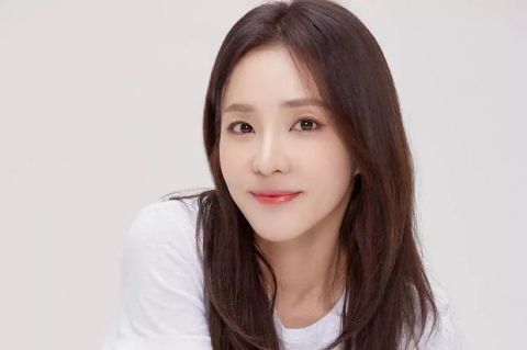 6 Artis Korea Cantik Tanpa Operasi Plastik, Nomor Terakhir Semakin Awet Muda