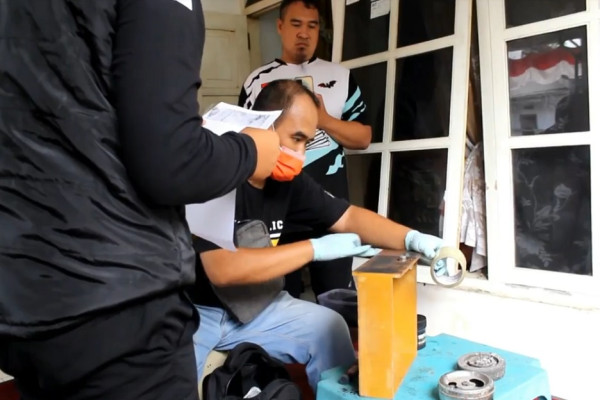 Rampok Bersenjata Sekap Dokter di Lumajang, Motor sampai Perhiasan Dibawa Kabur