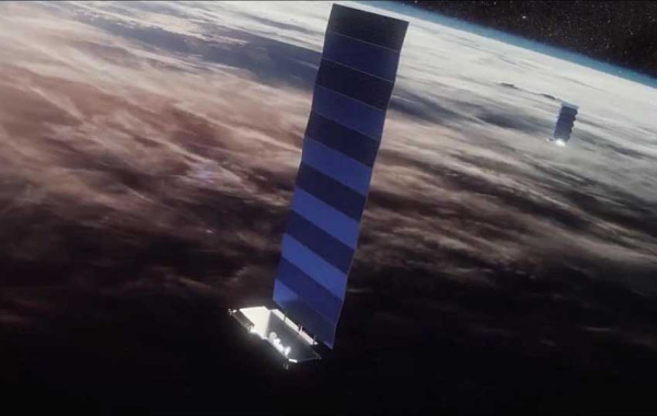 Peluncuran Ke-40, SpaceX Kirim 51 Satelit Starlink dan Pesawat Ruang Angkasa ke Orbit