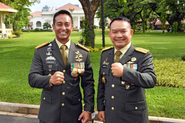 Diisukan Tidak Akur, Ini 5 Momen Kebersamaan Jenderal Andika dan KSAD Dudung