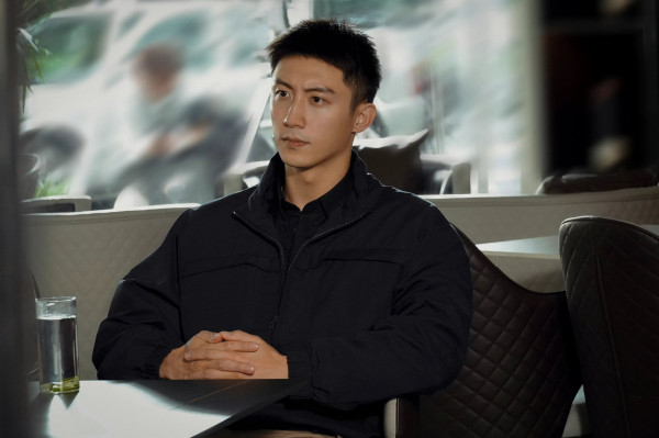 5 Rekomendasi Film dan Drama China Terbaik yang Dibintangi Johnny Huang