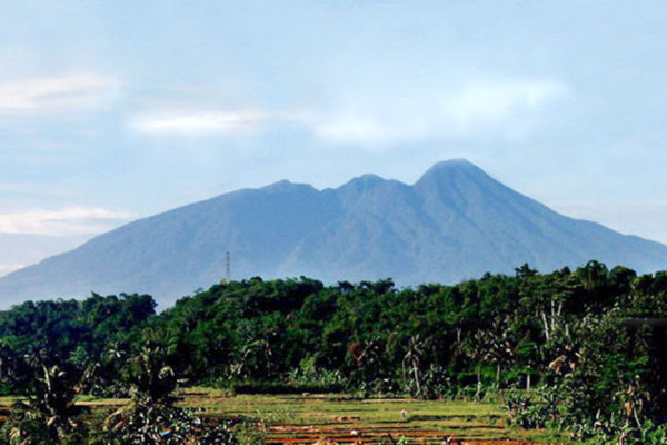 Kisah Misteri Gunung Halimun, Benteng Gaib Prabu Siliwangi yang Kerap Terjadi Kecelakaan Pesawat